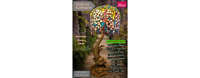 affiche représentant la photo d'une lampe dont l'abat-jour est en vitrail
